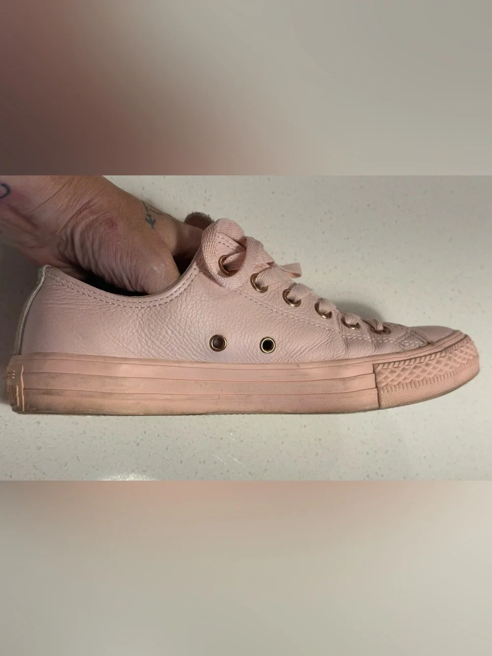 Converse classic low
